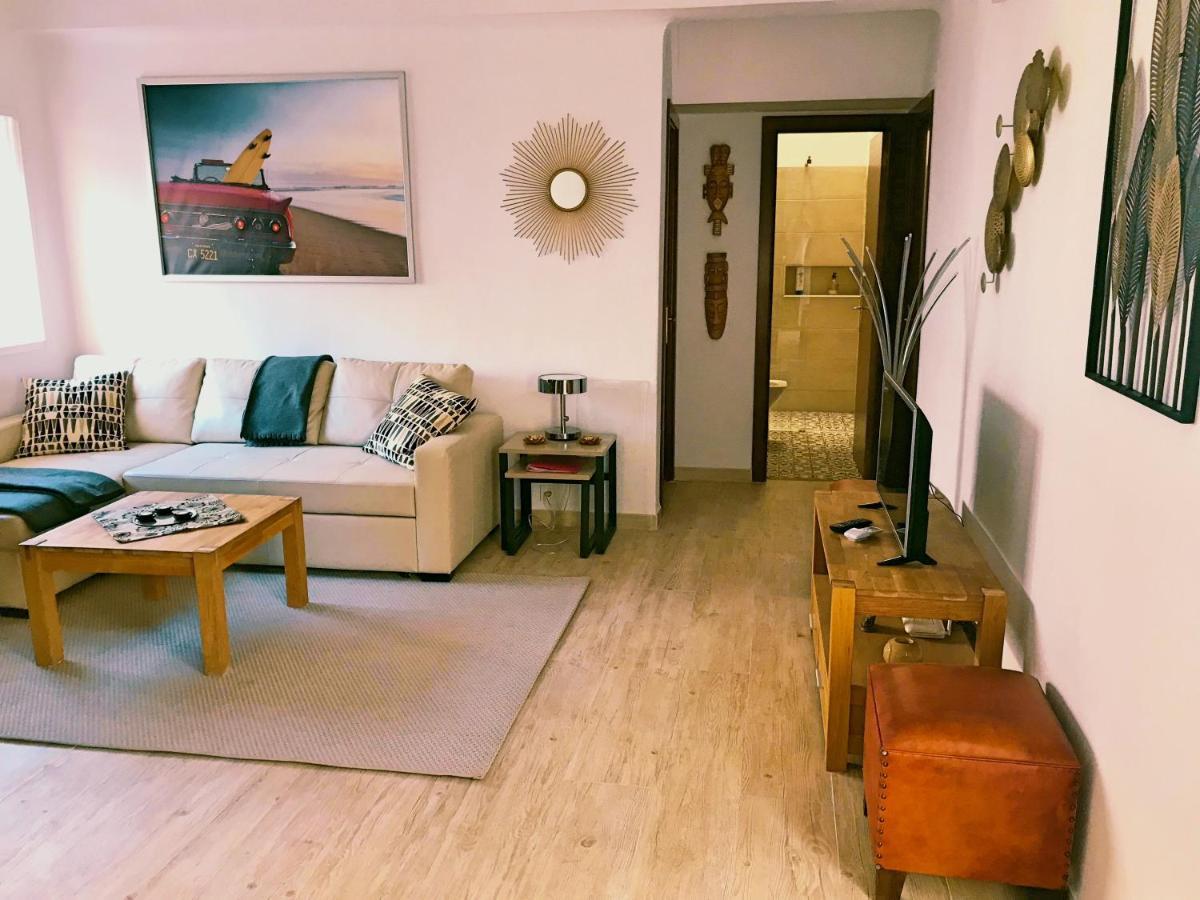 Town House With Patio In Quiet Residential Area 10 Min From Beach Торремолінос Екстер'єр фото